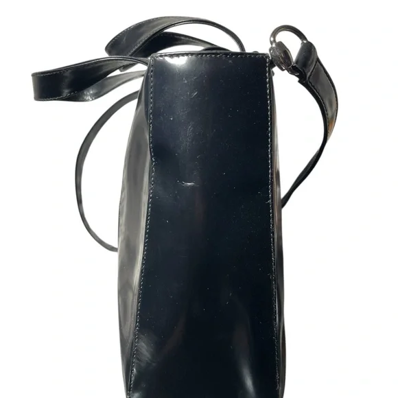 Authentic Rare Gucci Elegant black leather bag - Picture 2 of 9